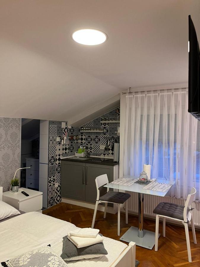 Apartments Krapinske Toplice Krtak Biba Esterno foto